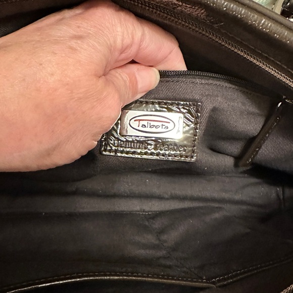 Talbots genuine leather shoulder purse - Picture 8 of 12
